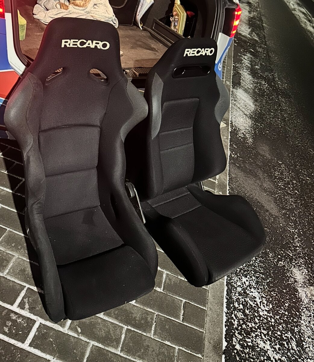 Poptávám sportovní sedačky - 3