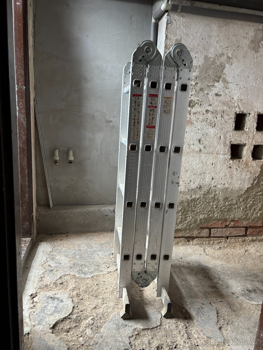 Multifunkční hliníkový kloubový žebřík BL-404 - 3