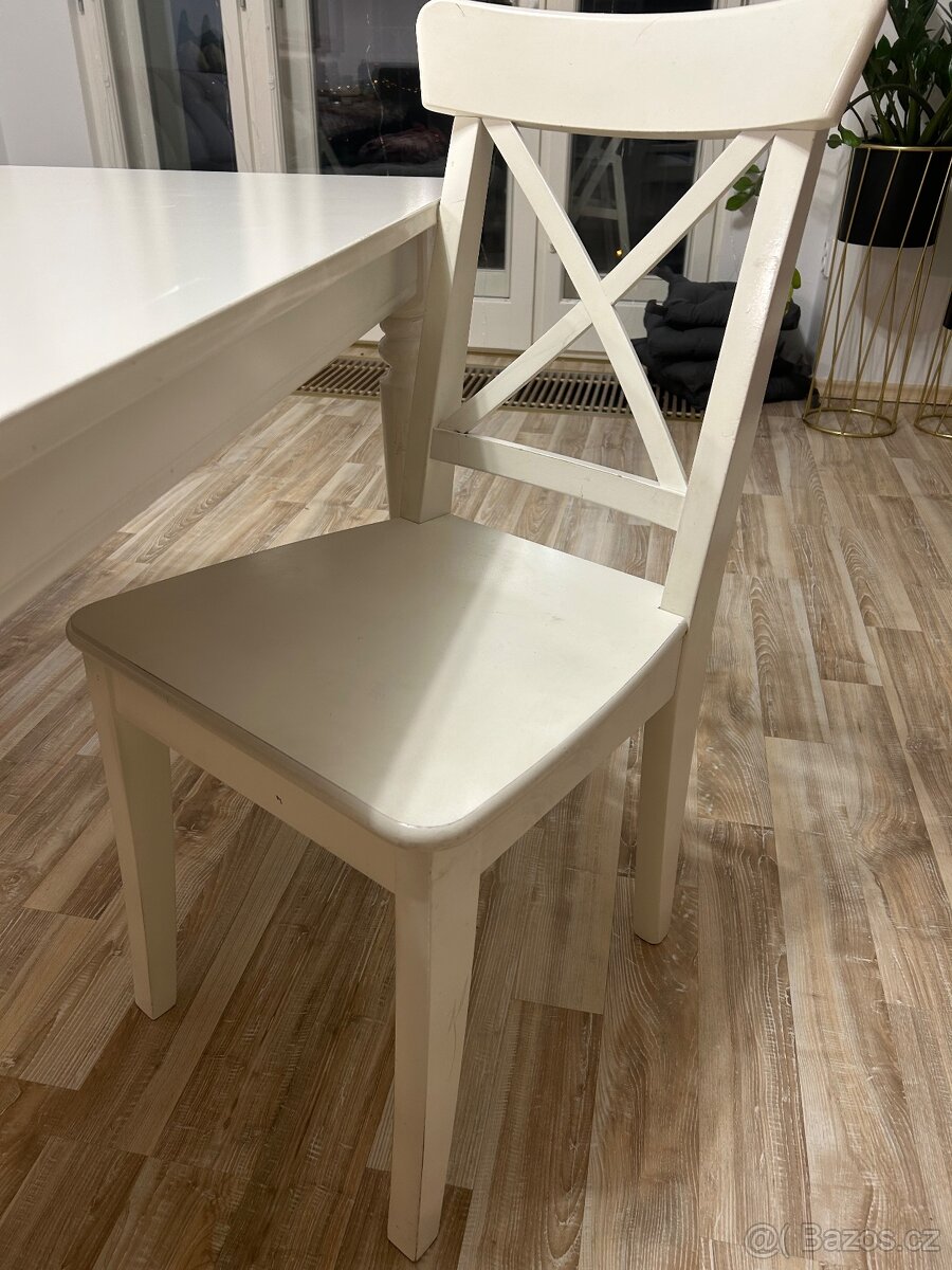 Jídelní stůl a židle - 3