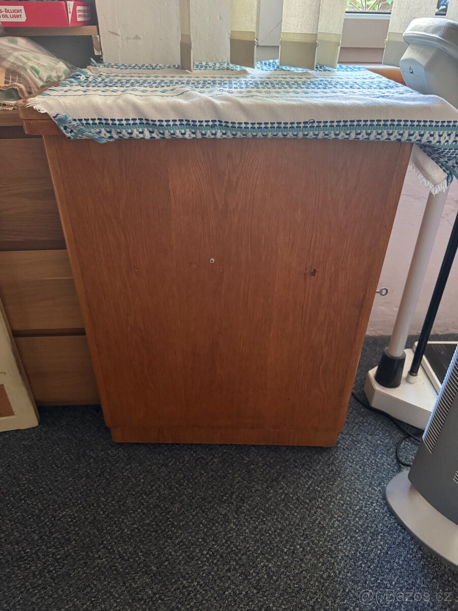 Šicí stroj MINERVA PLNĚ FUNKČNÍ - 3