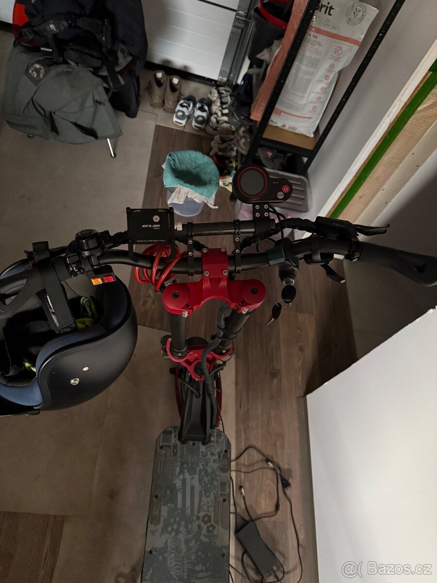 Elektrokoloběžka Techlife X9 - 3