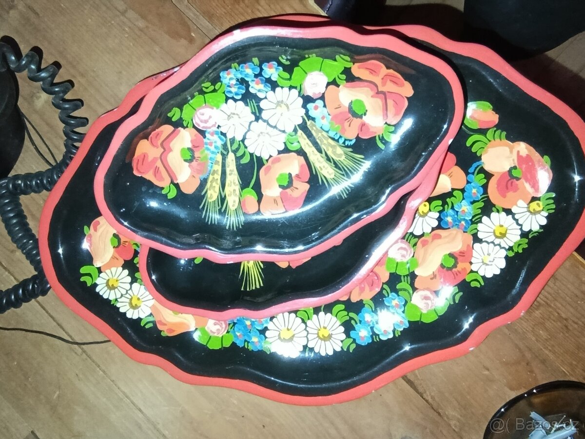 Sklo a porcelán. - 3