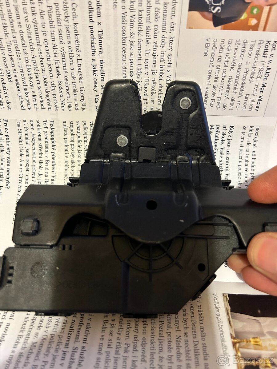 BMW e90/92 e60 zámek kufru nový - 3