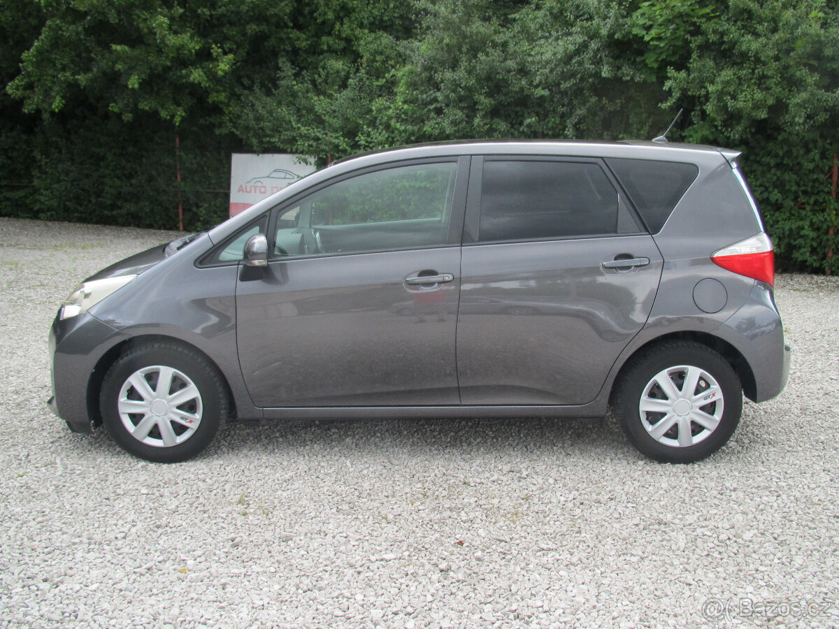 Toyota Verso 1.3 - 3