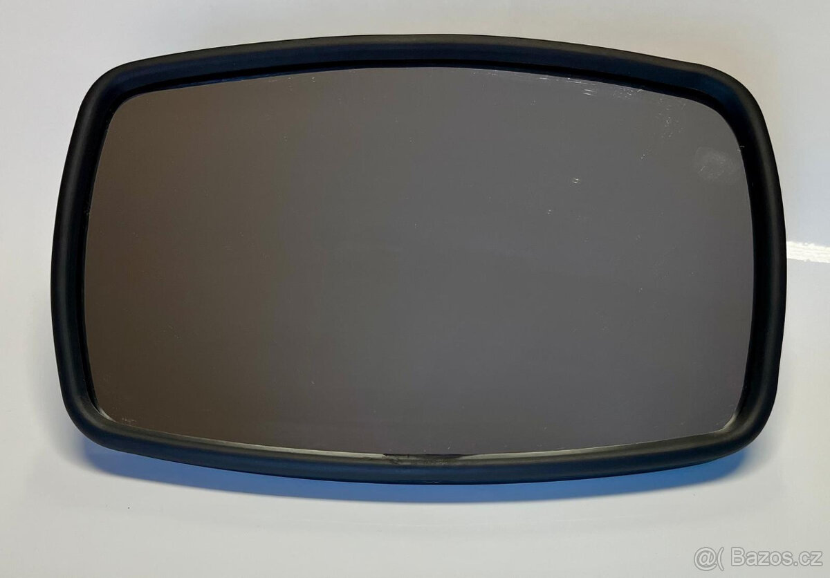 Zpětné zrcátko - 3