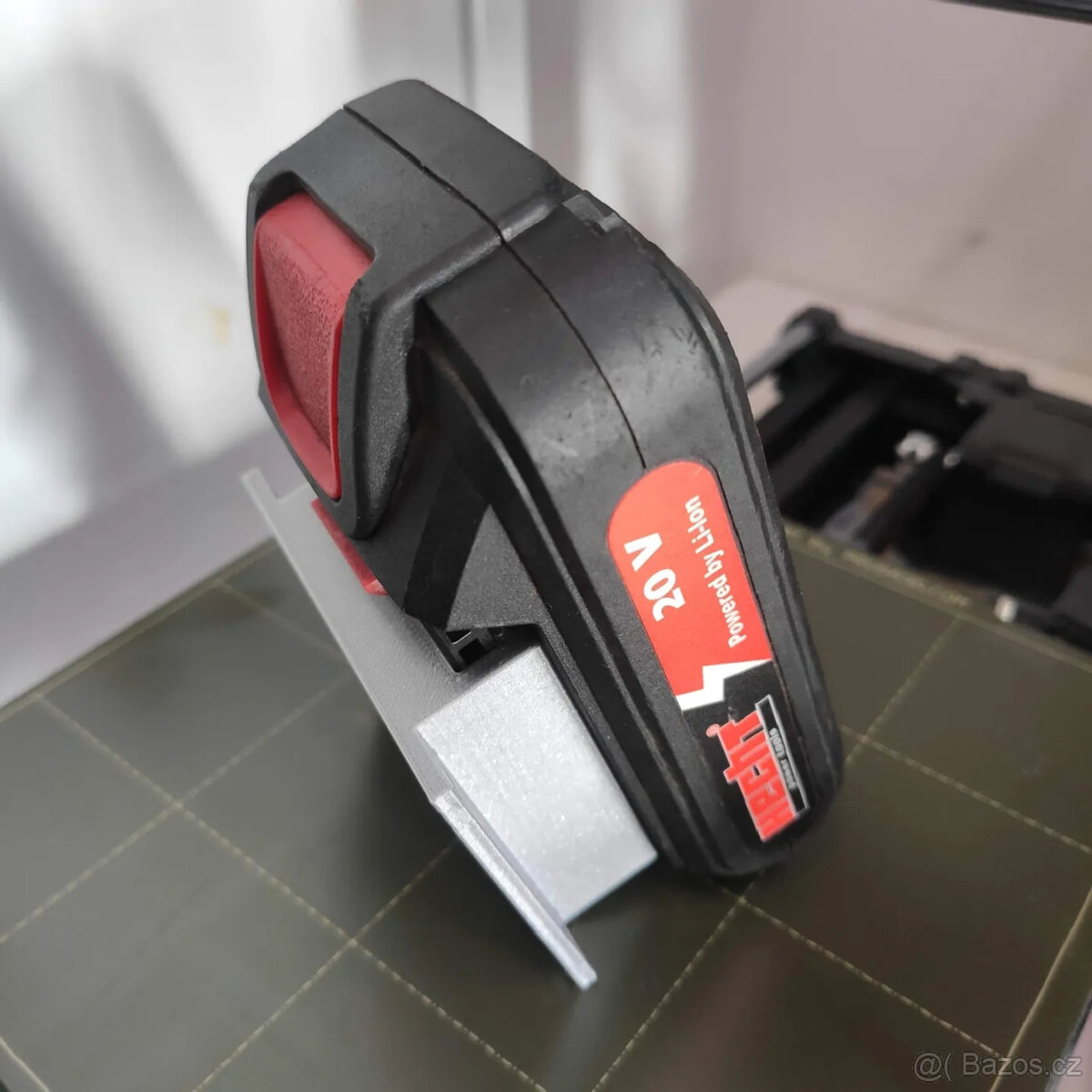 Držák na baterie Hecht - 3