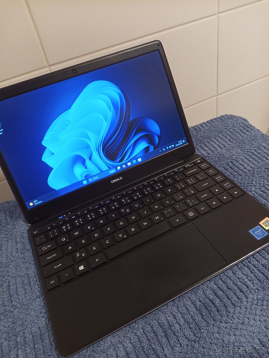 Umax VisionBook 13Wg FULL HD - 3