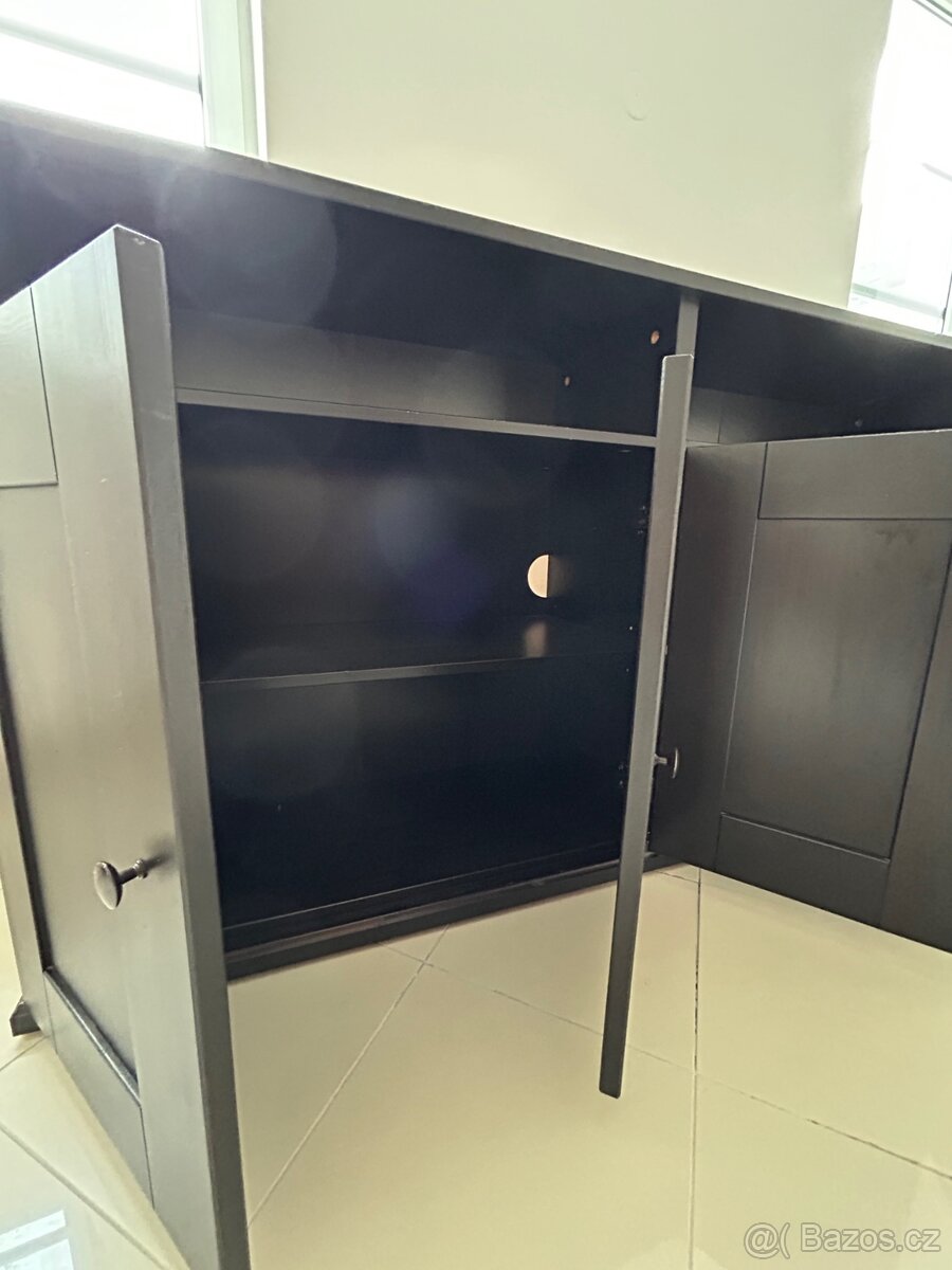 Komoda - 151x33x80 - 3