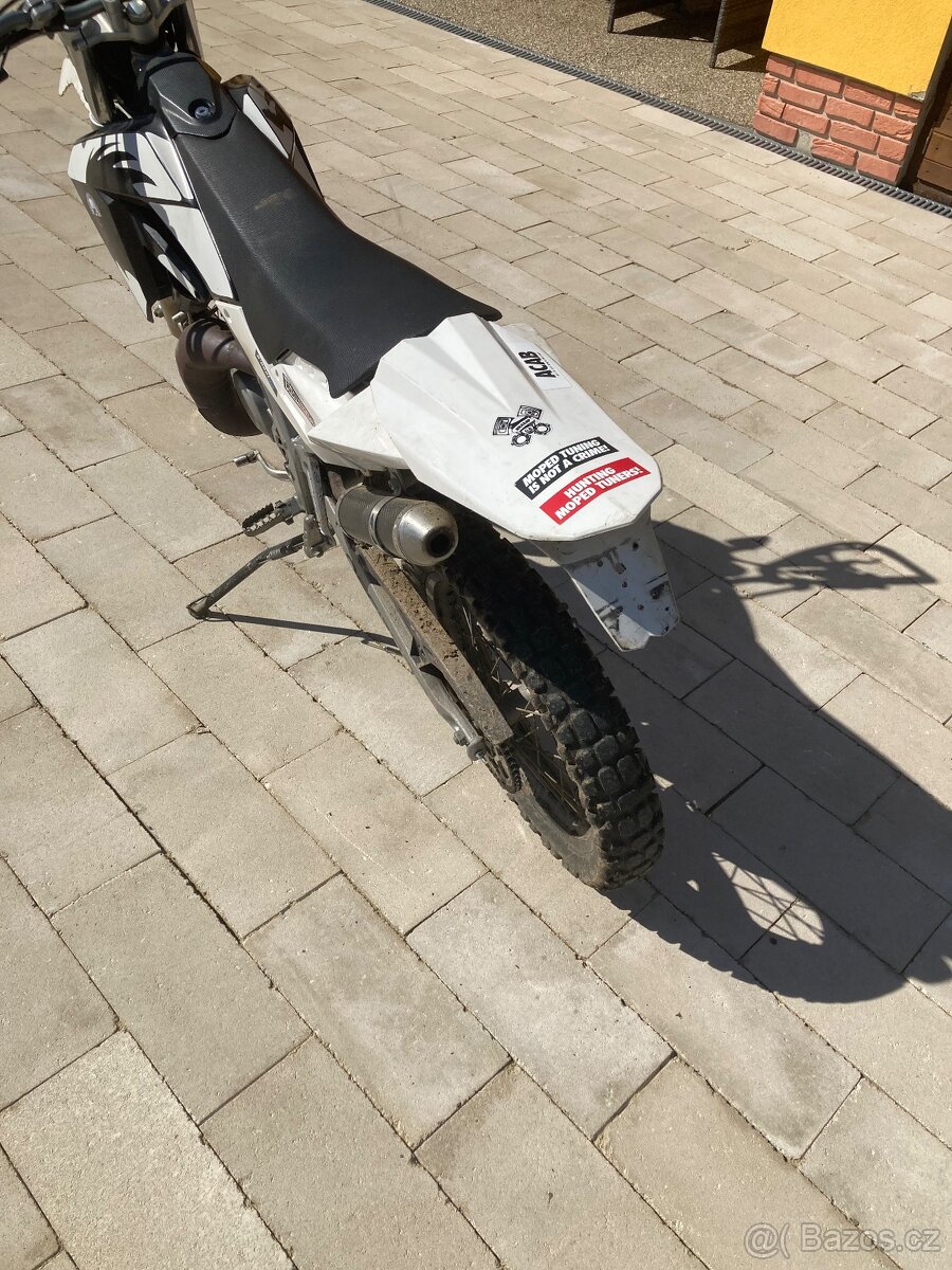 Aprilia rx 50/70 2015