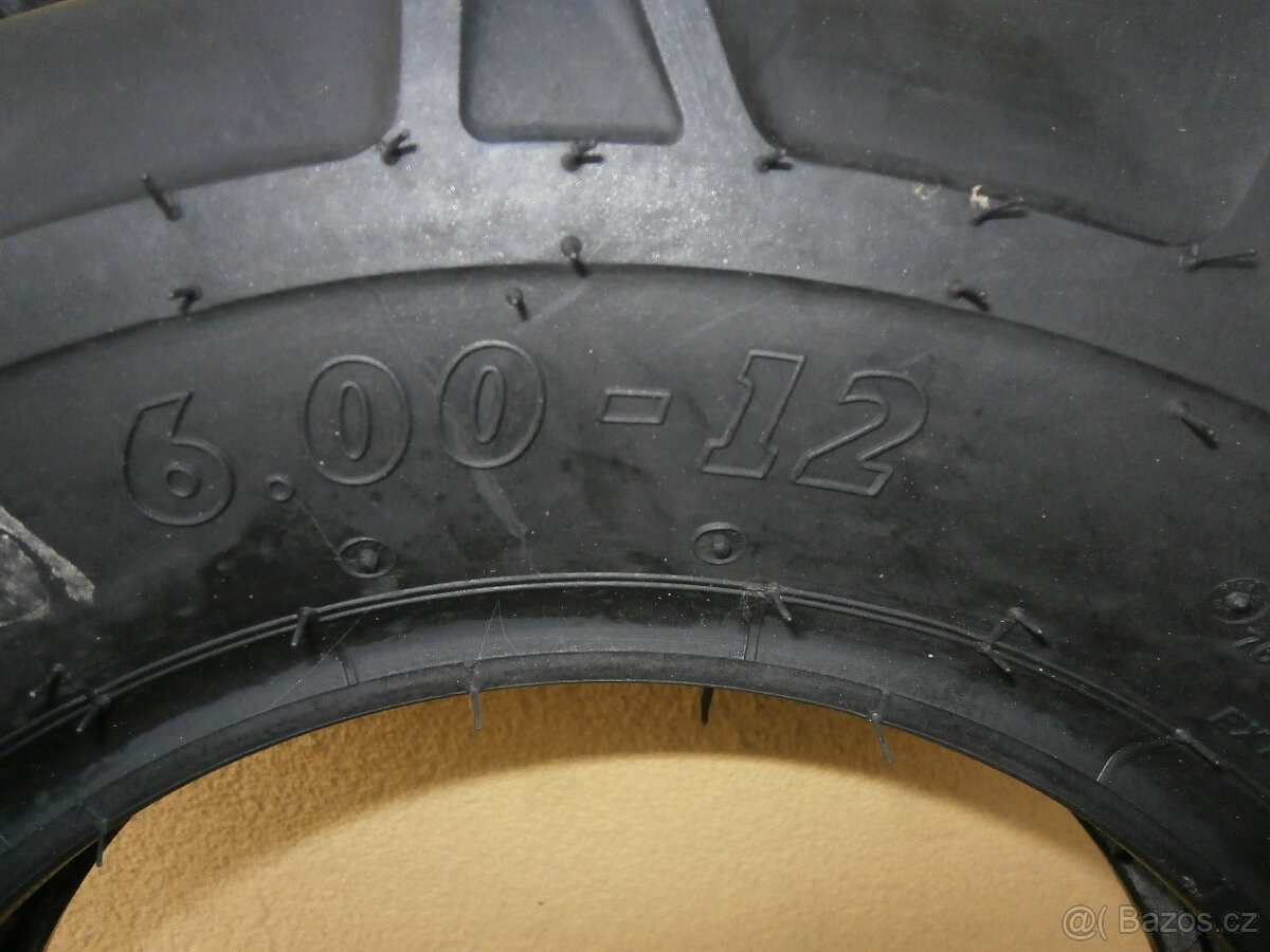 Prodám šípové pláště a duše 6.00-12 pasuje na vari - 3