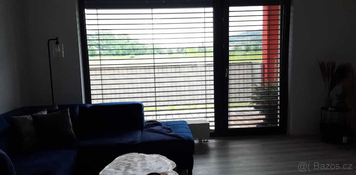 Prodej bytu 2+kk 71,97m2 s terasou, sklepem včetně vybavení - 3