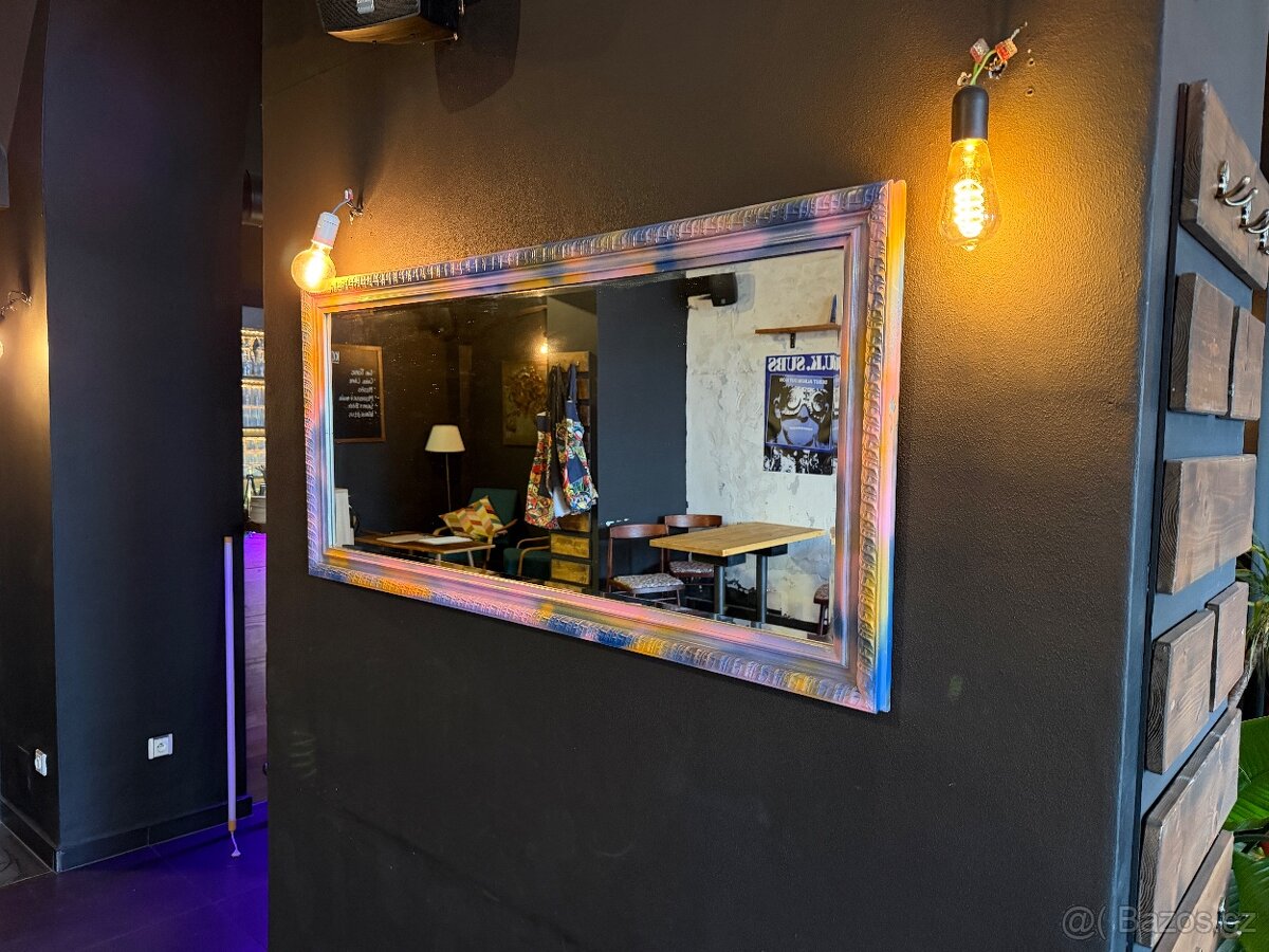 Barevné zrcadlo 132 x 61 - 3