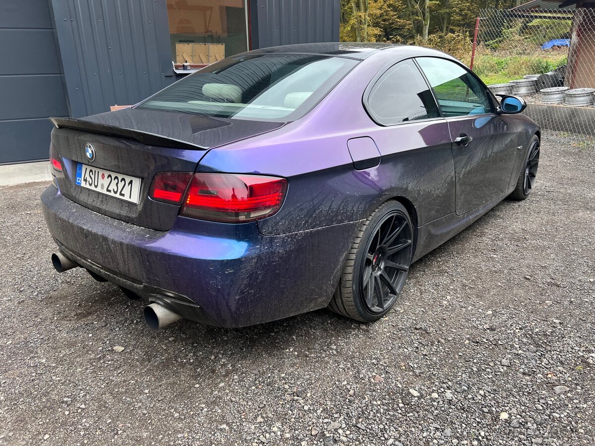 BMW e92 335i manuál mpacket - 3
