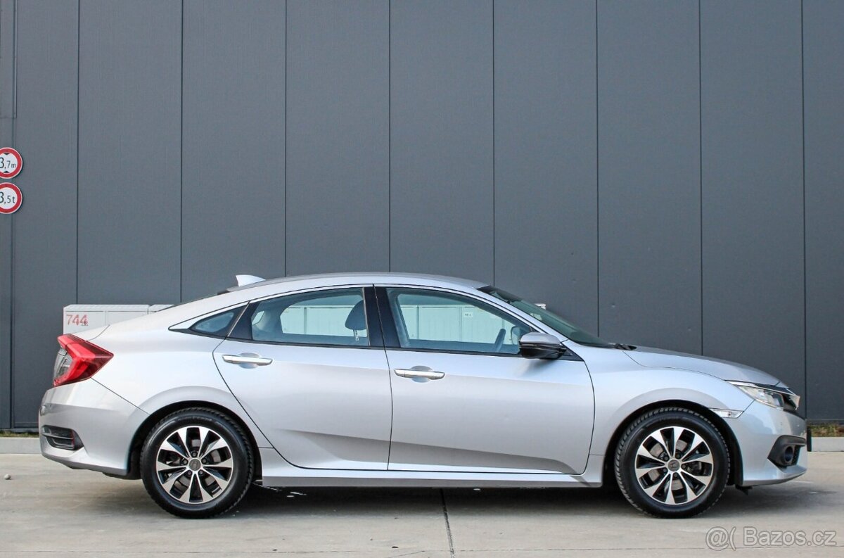 Honda Civic 1.5 DOHC VTEC Turbo Elegance - 3