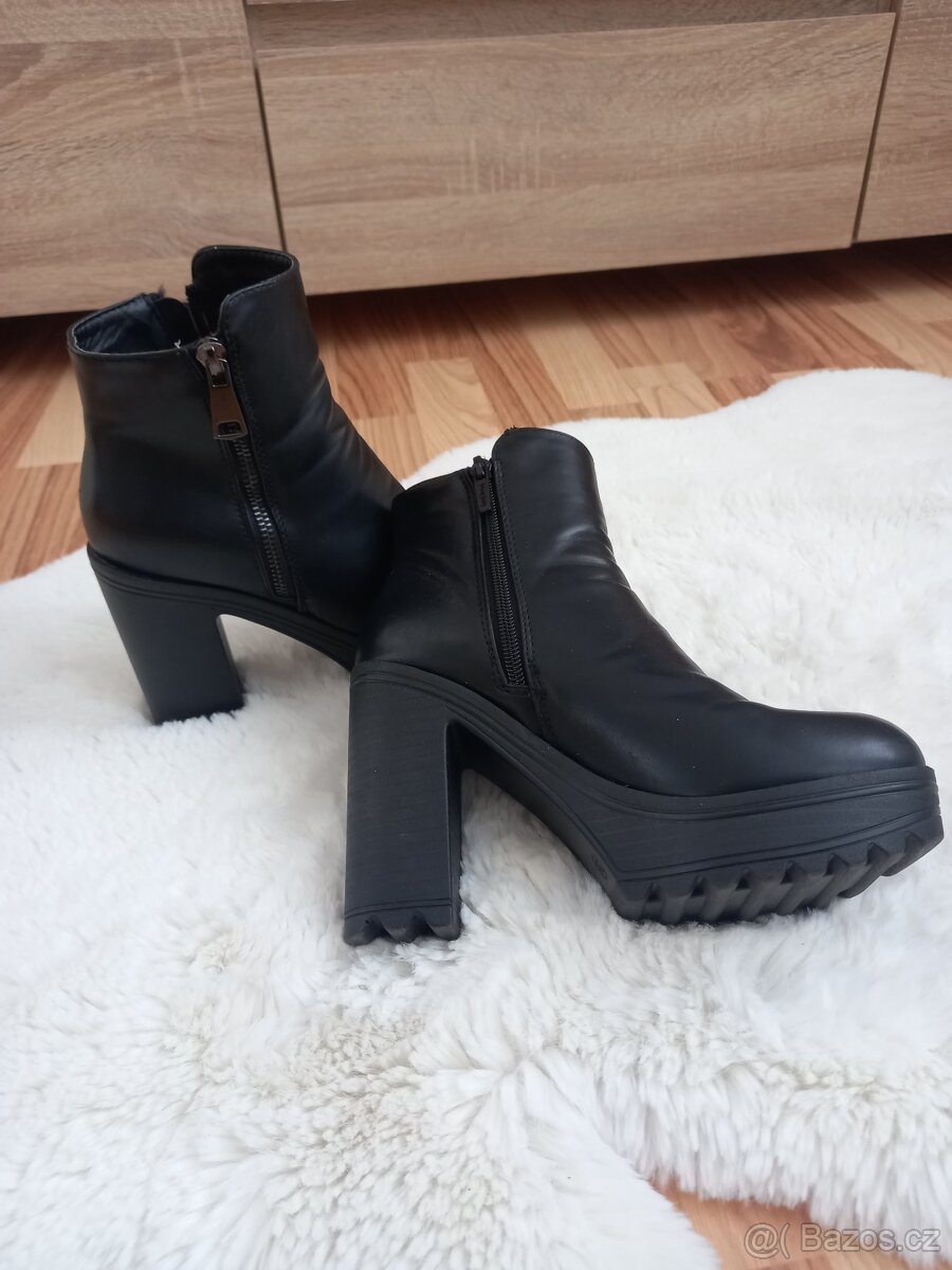 Kotníkové kozačky - 3