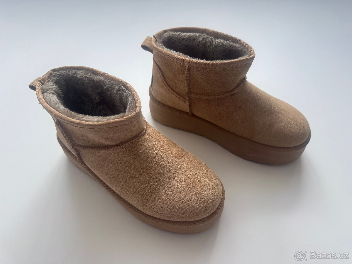 Dámské boty UGG hnědé EUR 38 - 3