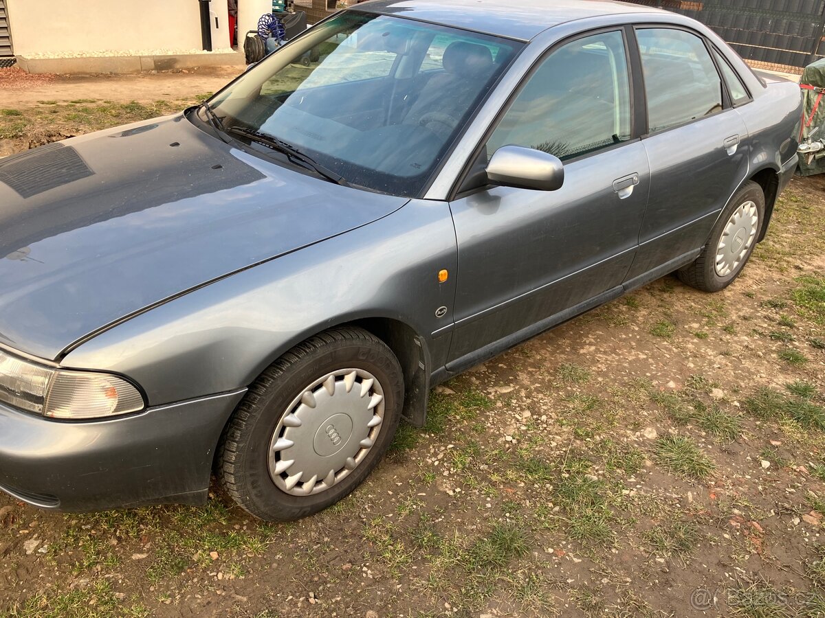 Audi A4 B5 Sedan 1.8 automat - 3