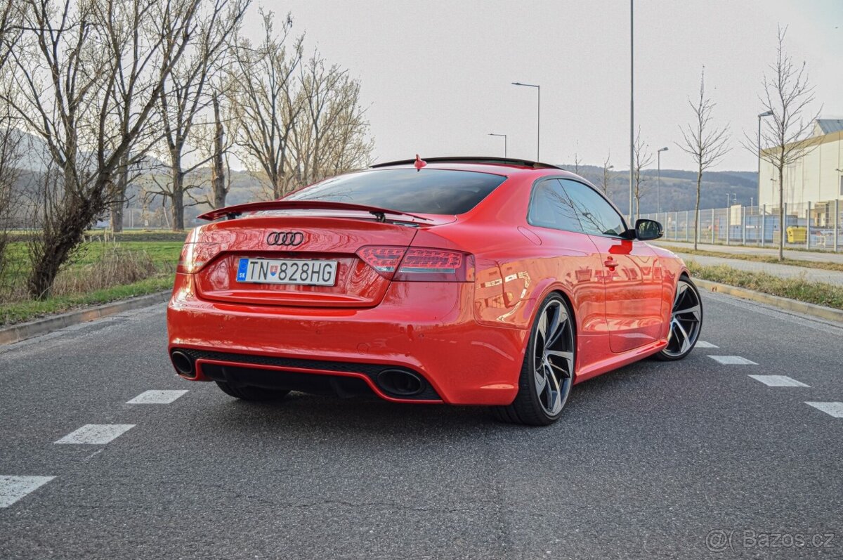 Audi RS5 V8 quattro - 3