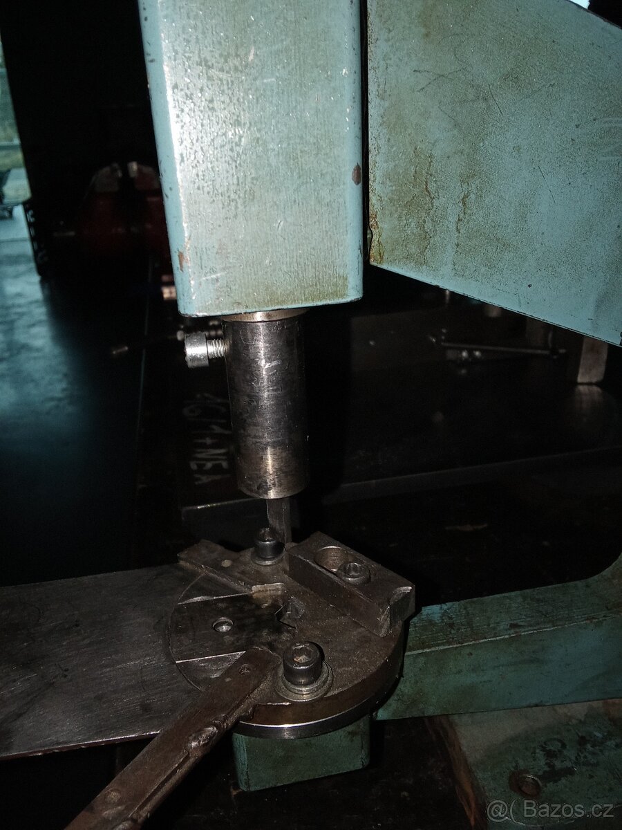 Prodám ruční pákový lis - 3