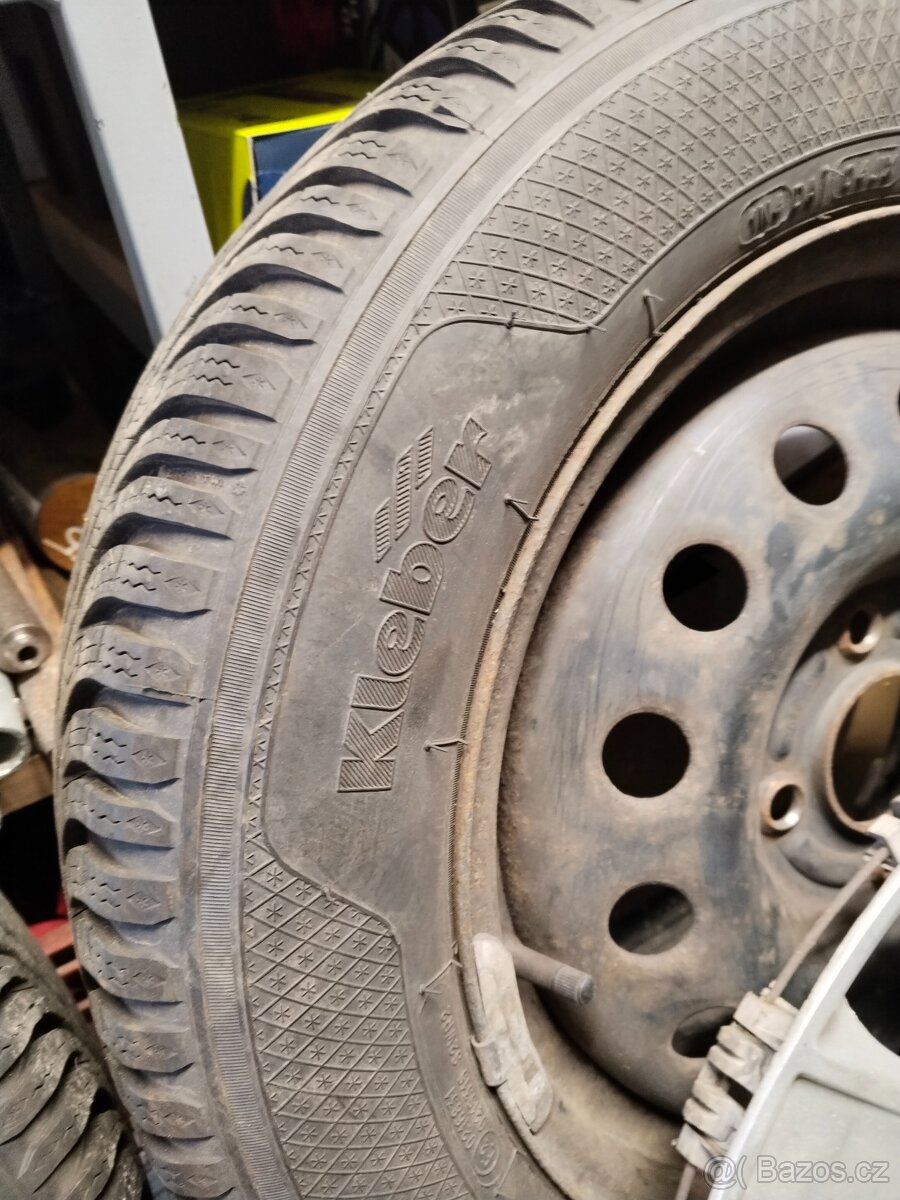 zimní kola no ford fusion 195/60 R15 - 3