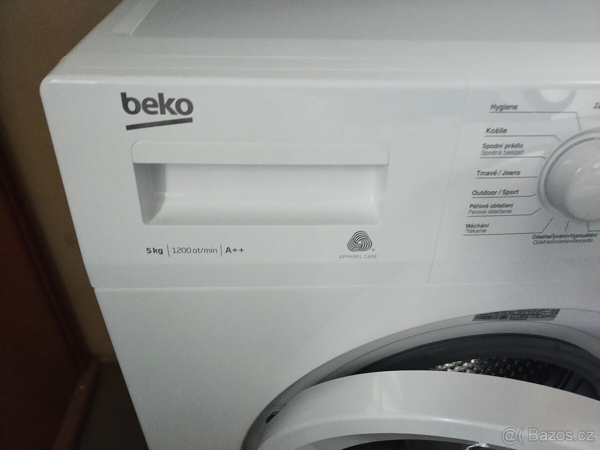 Prodám plně funkční digitální SLIM pračku zn.BEKO--DOVEZU-- - 3