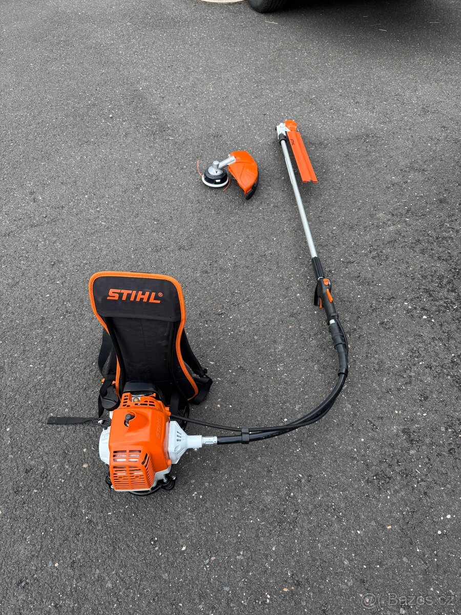 Prodám ZÁDOVÝ MOTOROVÝ KŘOVINOŘEZ a nůžky na živé ploty. - 3