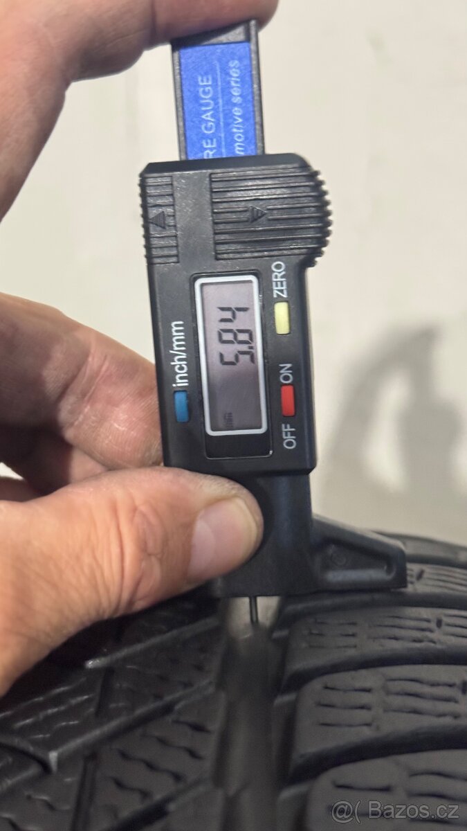 Zimní pneu 245/50/19 Pirelli Sottozero 3 - 3