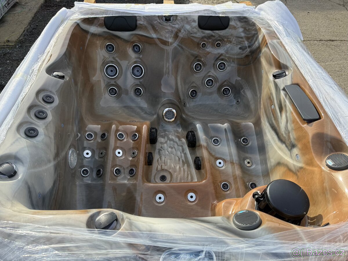 Vířivka Balboa 2X ležení, Max výbava,izolace. - 3