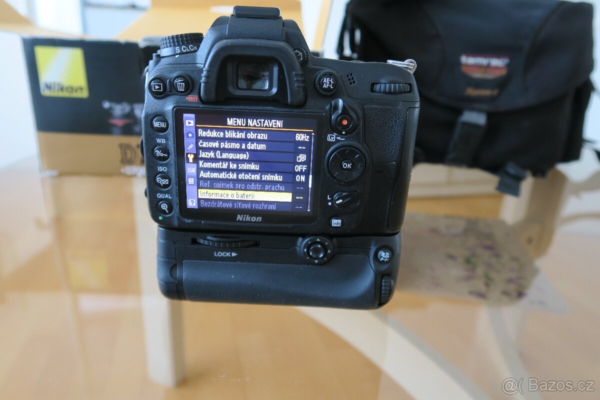 Nikon D7000 + objektiv a příslušenství - 3