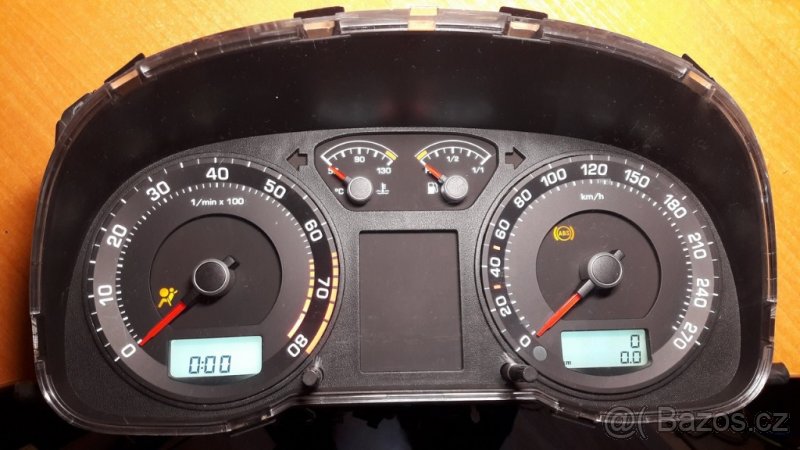 Budiky Octavia 1 MFA, benzín, 3gen. CAN, ciferníky Superb - 3