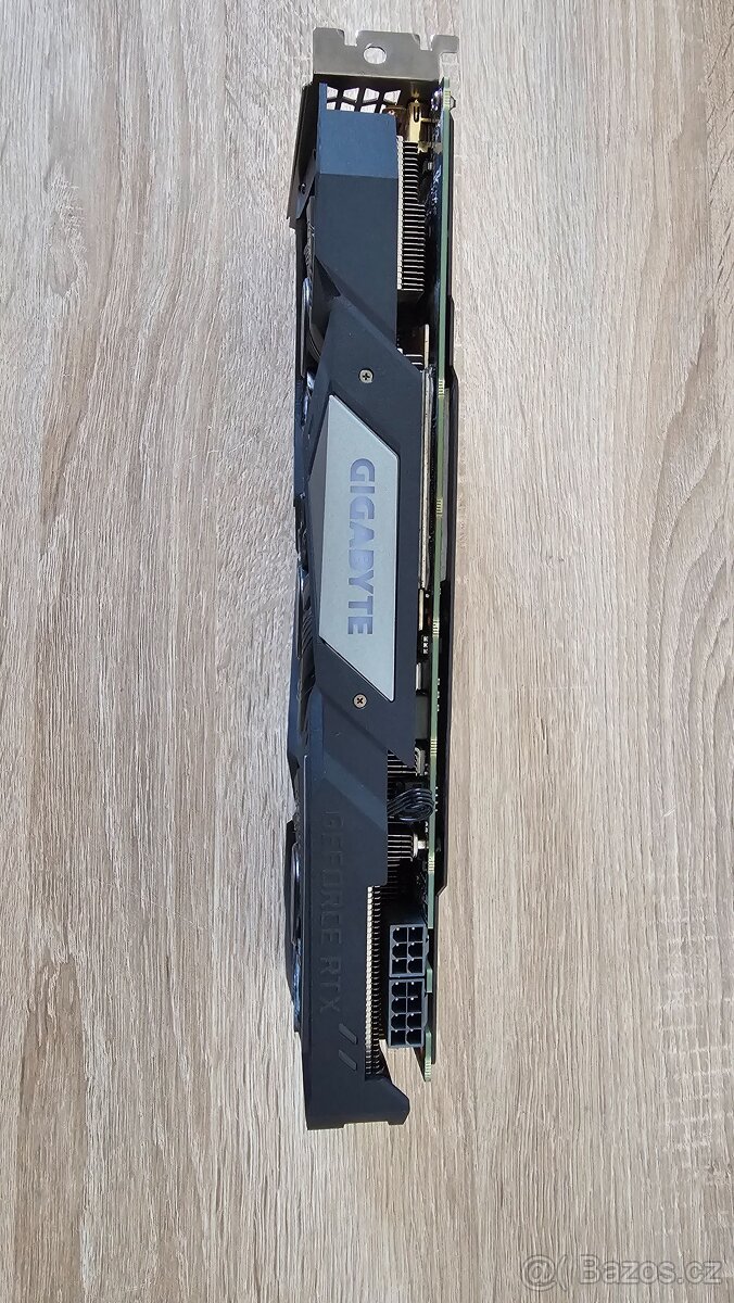 Gigabyte GeForce RTX 2060 SUPER GAMING OC 8G - 3