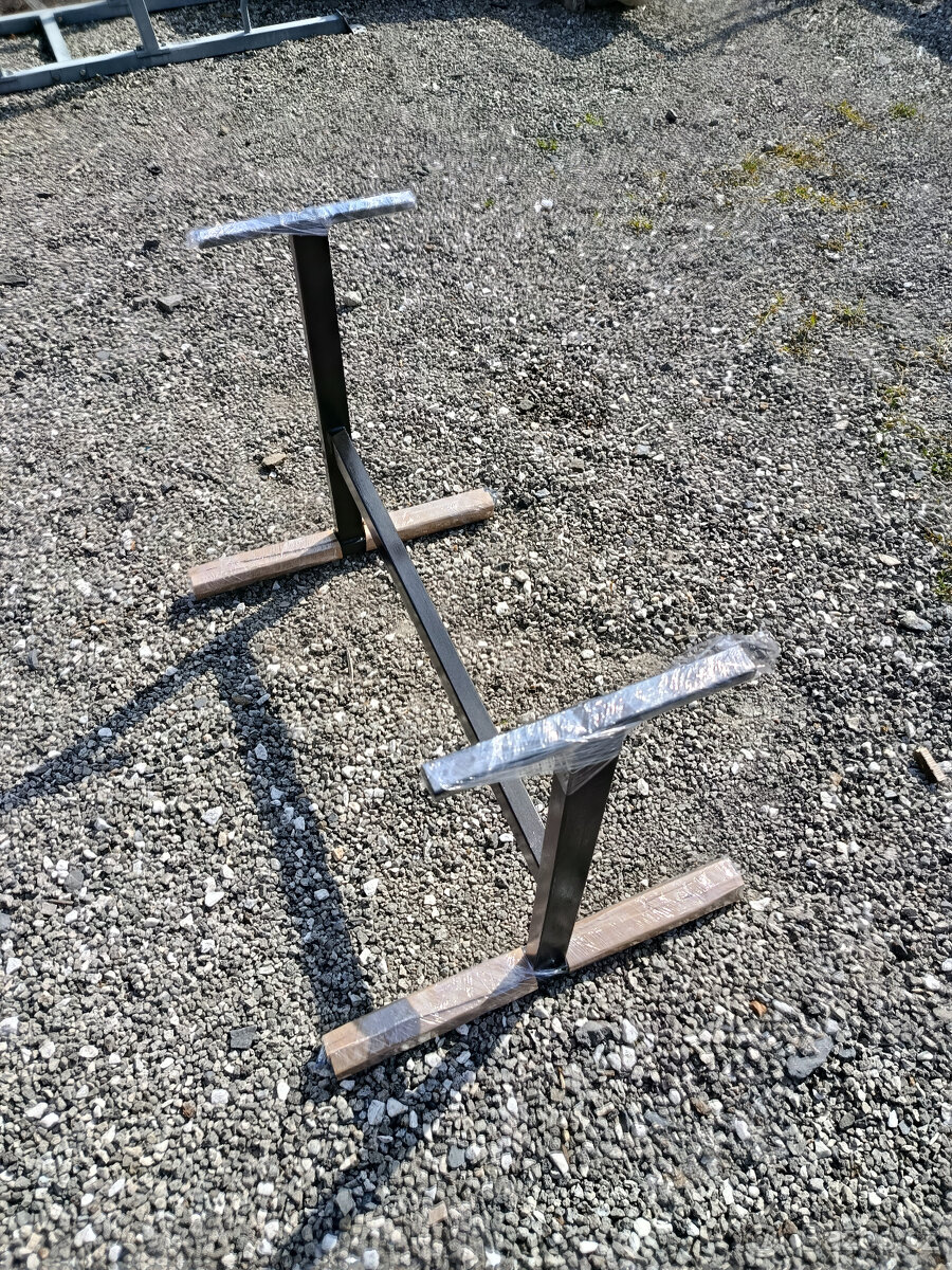 Dva kvalitní stoly - 3