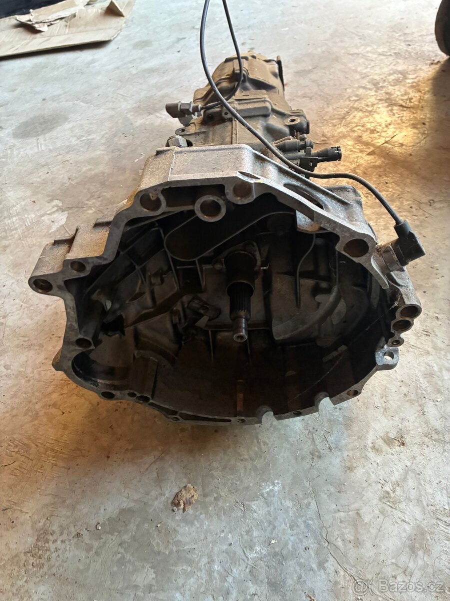 Manuální převodovka AUDI S8 4D2 Quattro - 3