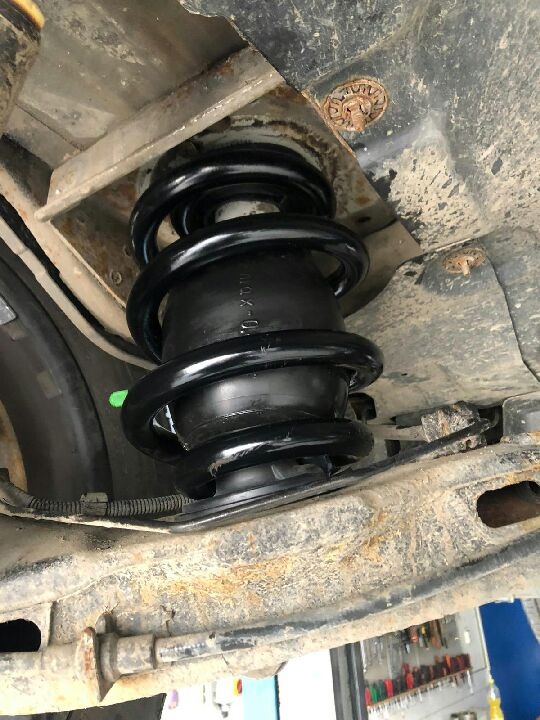 Vzduchové Mechy do SUV, Dodávky , Osobné autá - 3