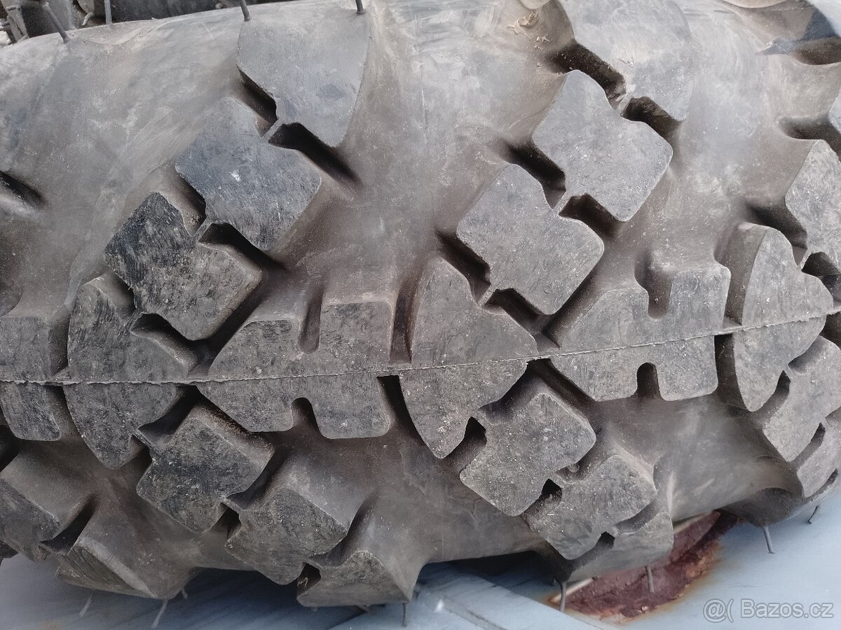 Rur 5 ,Gaz 66, agro IFA, kola, plášť, duše 13,00-18 - 3