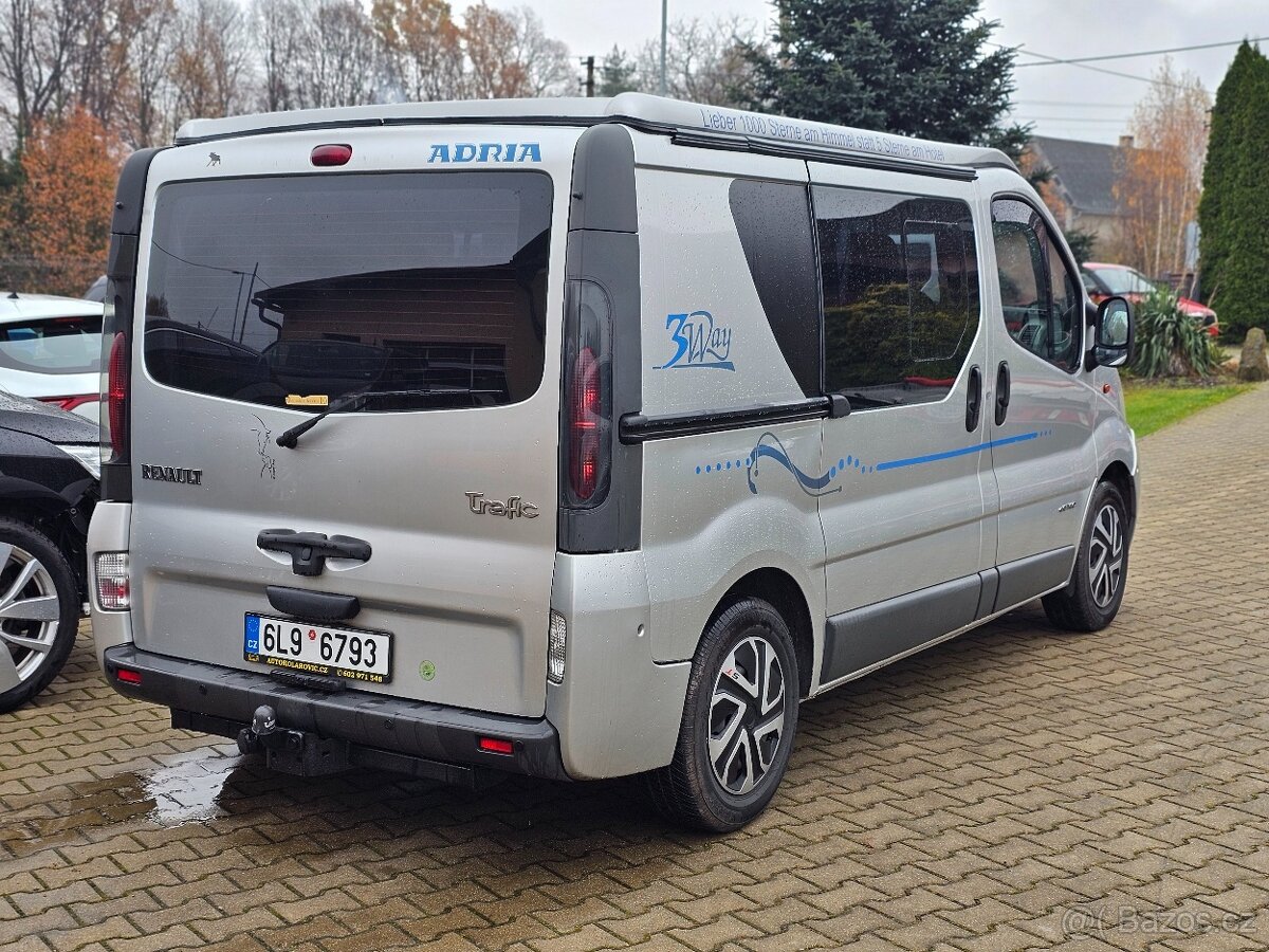 Renault Trafic Adria Space 3Way 2006 | 99 kW | 301 000 km - 3