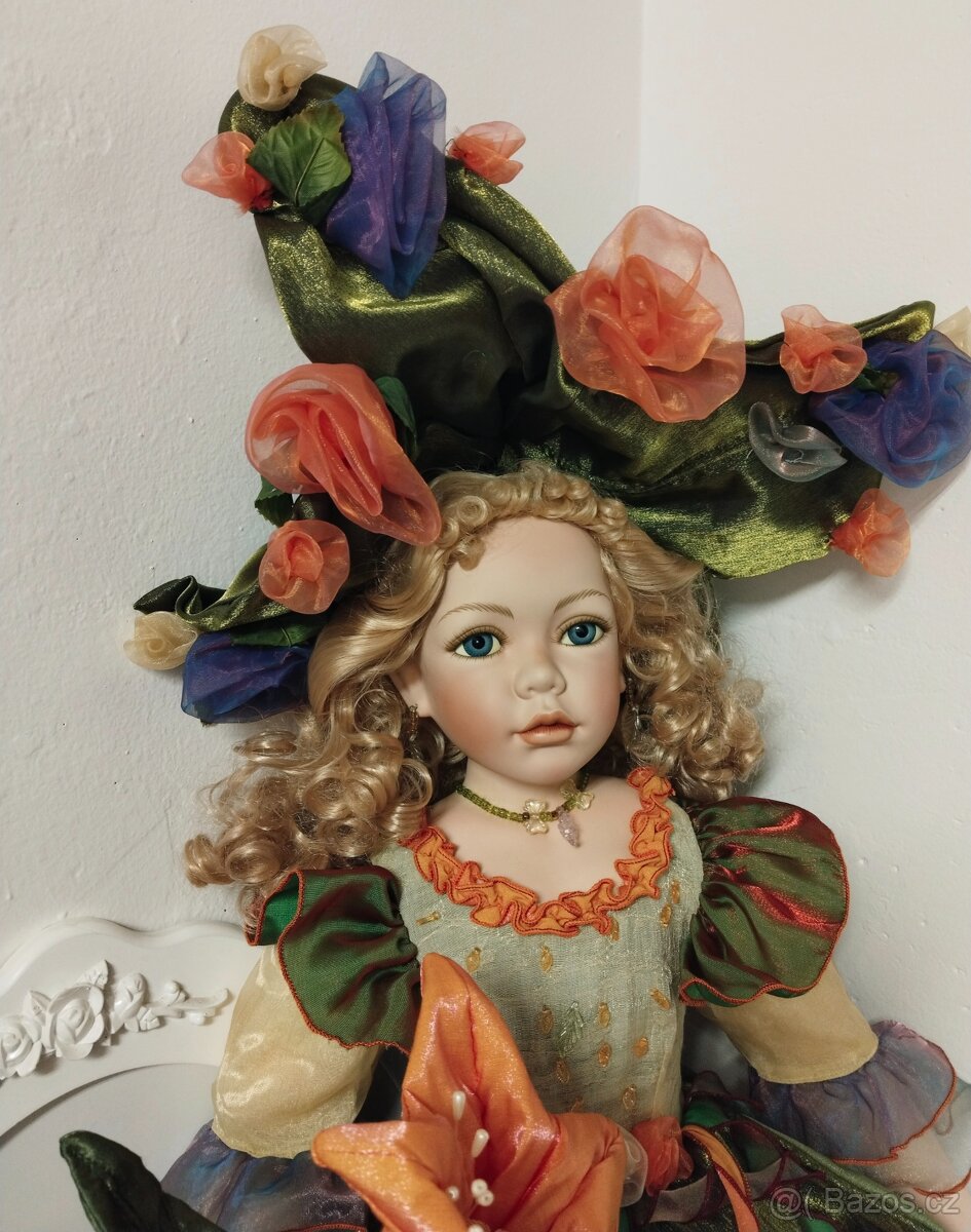 Sběratelská porcelánová panenka Kytka 90cm - 3