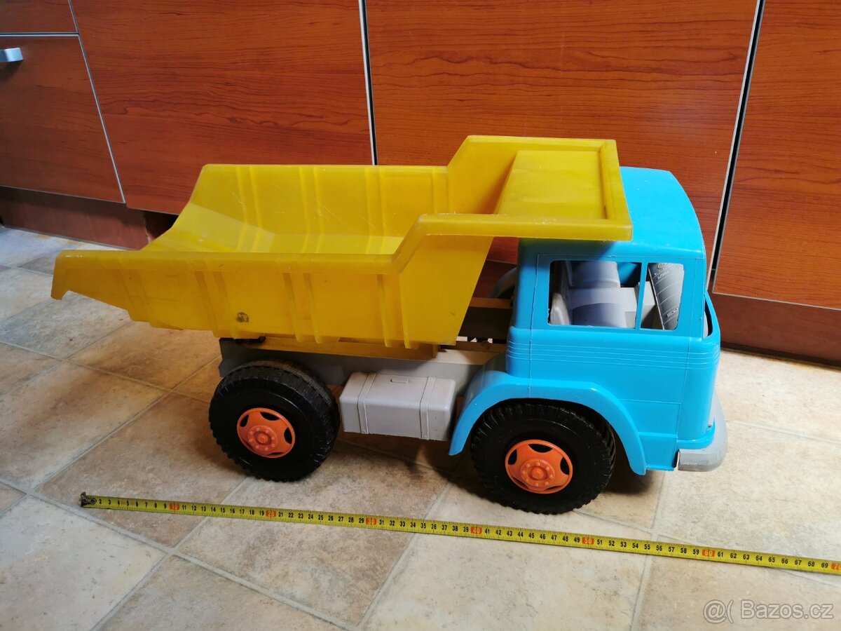 Mercedes Benz sklápěčka z roku 1975 - 3