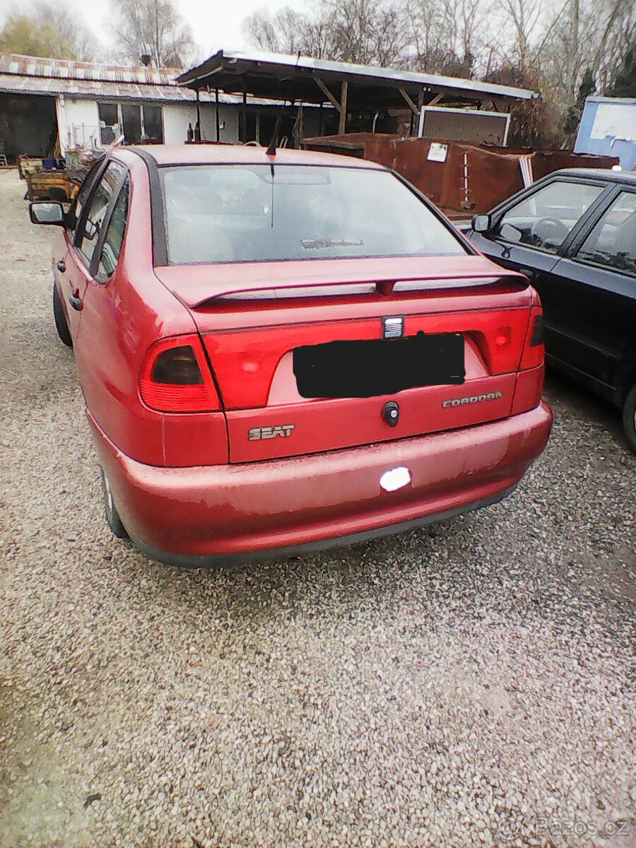 Seat Cordoba 1,4 44kW, r.v. 1999, bez TP a RZ - 3