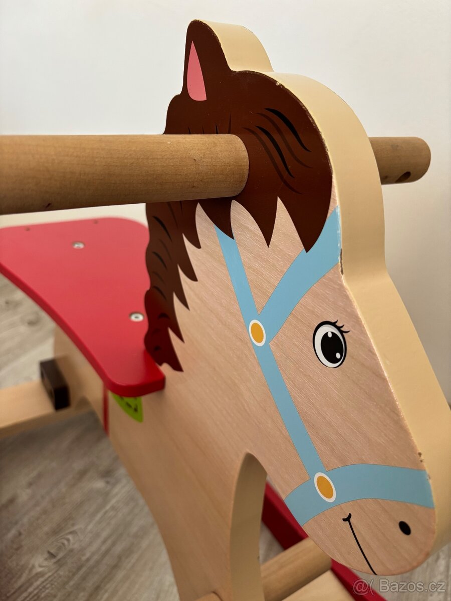 Houpací koník - 3