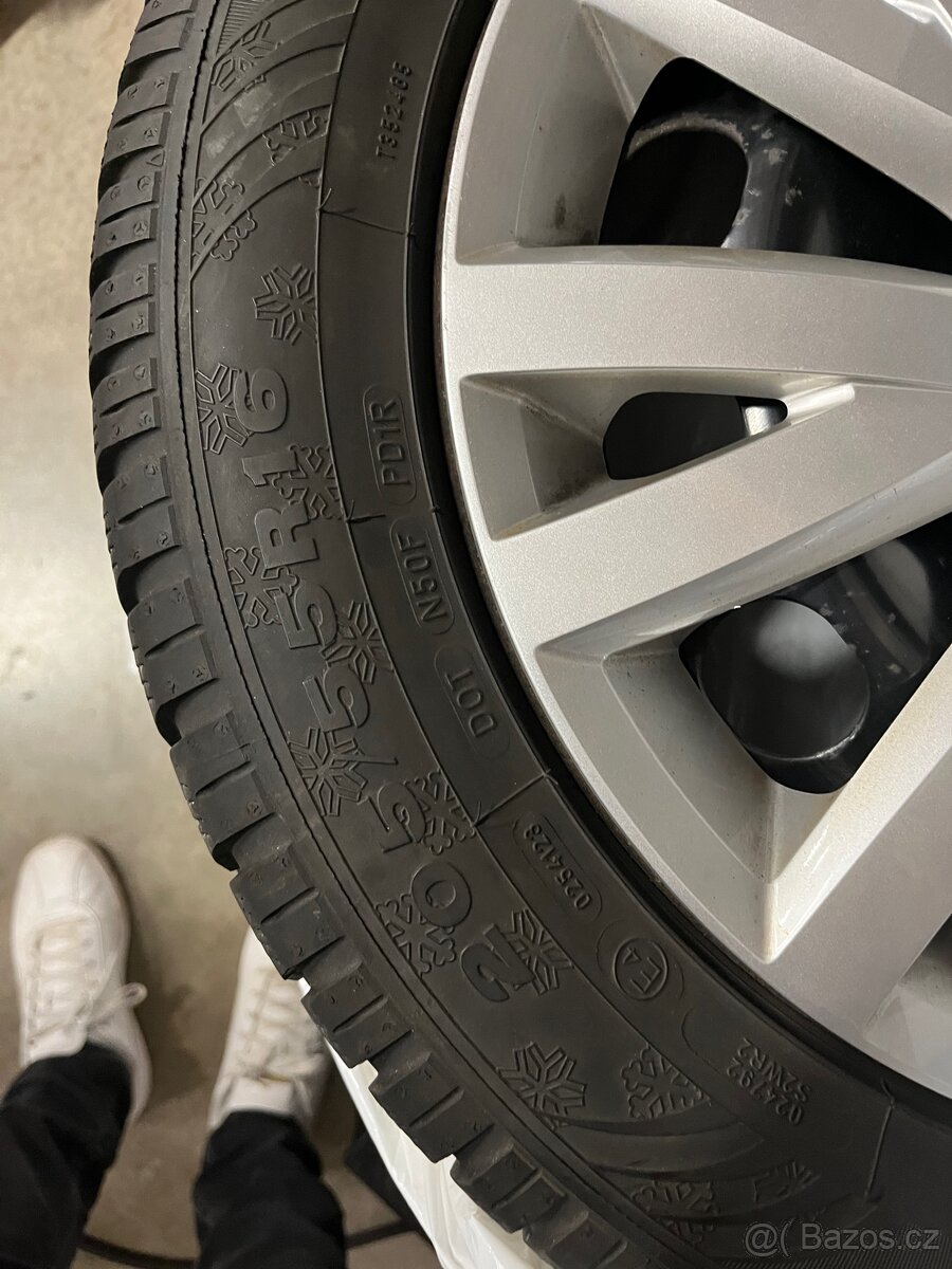 Zimní pneu DUNLOP 205/55/16 - 3