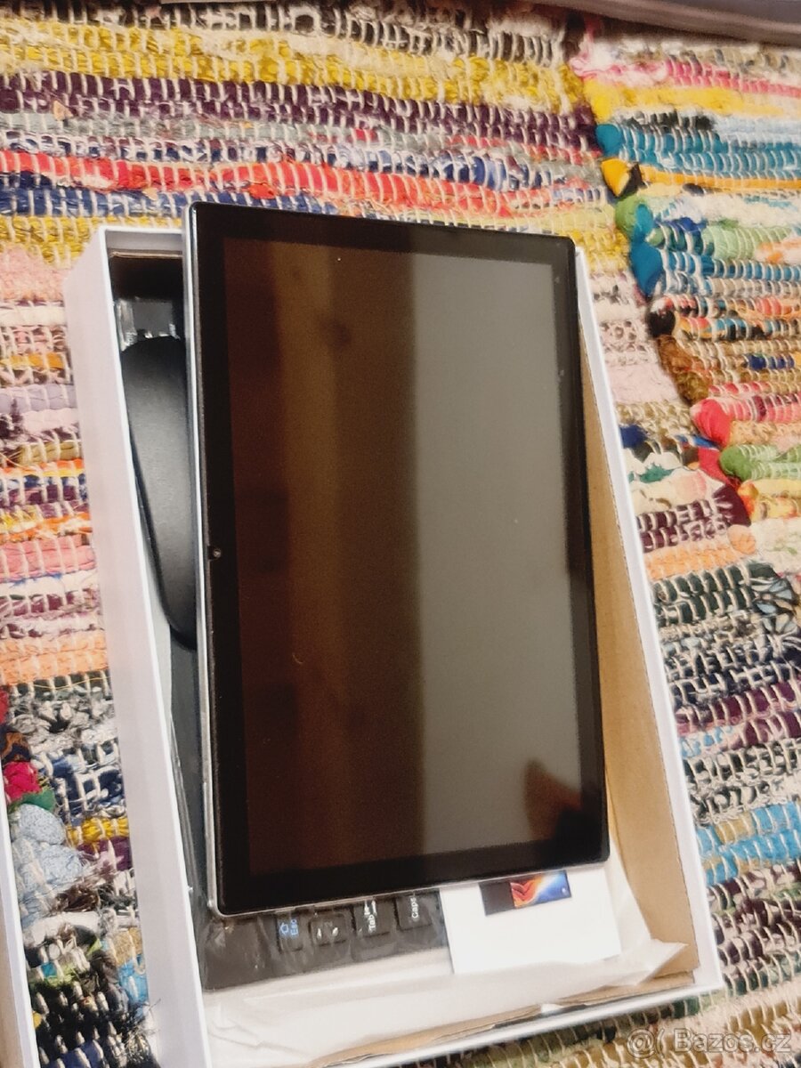 Tablet ALLNOEL
+myš,klávesnice,pouzdro,nabíječka - 3