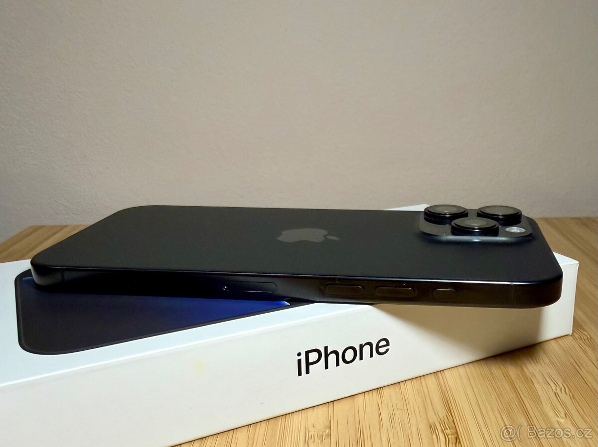 Apple iPhone 16 Pro Max // AirTag 4 pack ZDARMA - 3