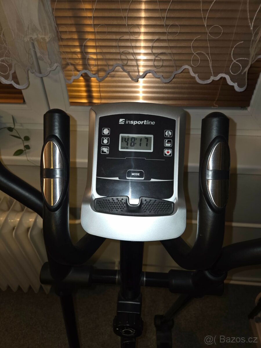 Eliptický trenažer Petyr ET - 3