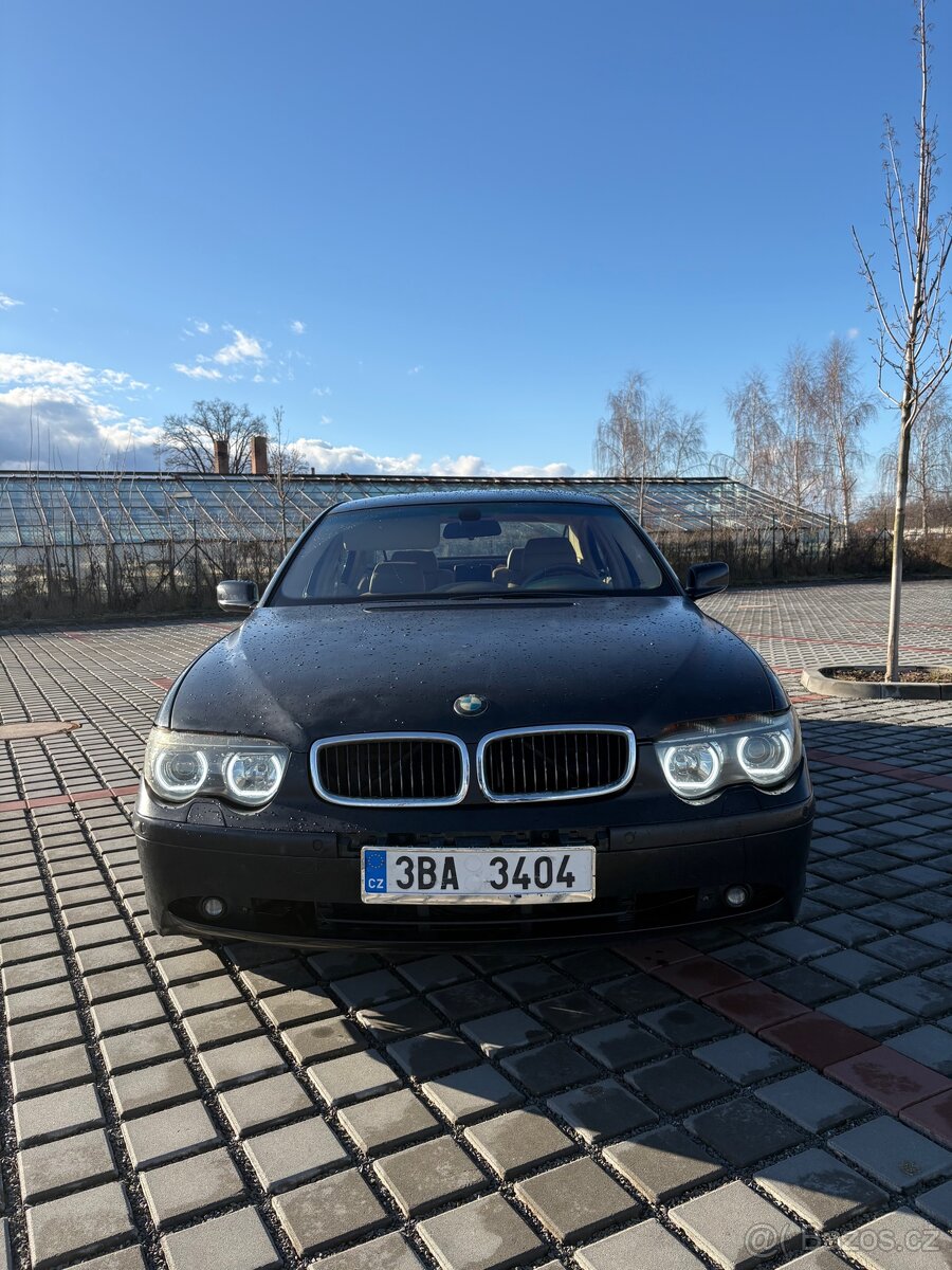 BMW 745i - 3