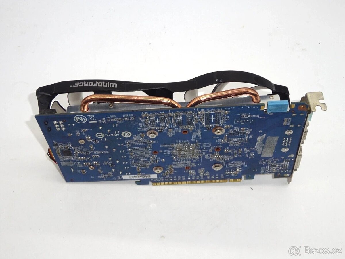 Gigabyte nVidia GTX 550Ti - 3