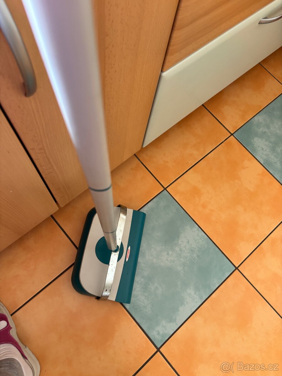 Mechanický vysavač LEIFHEIT - 3