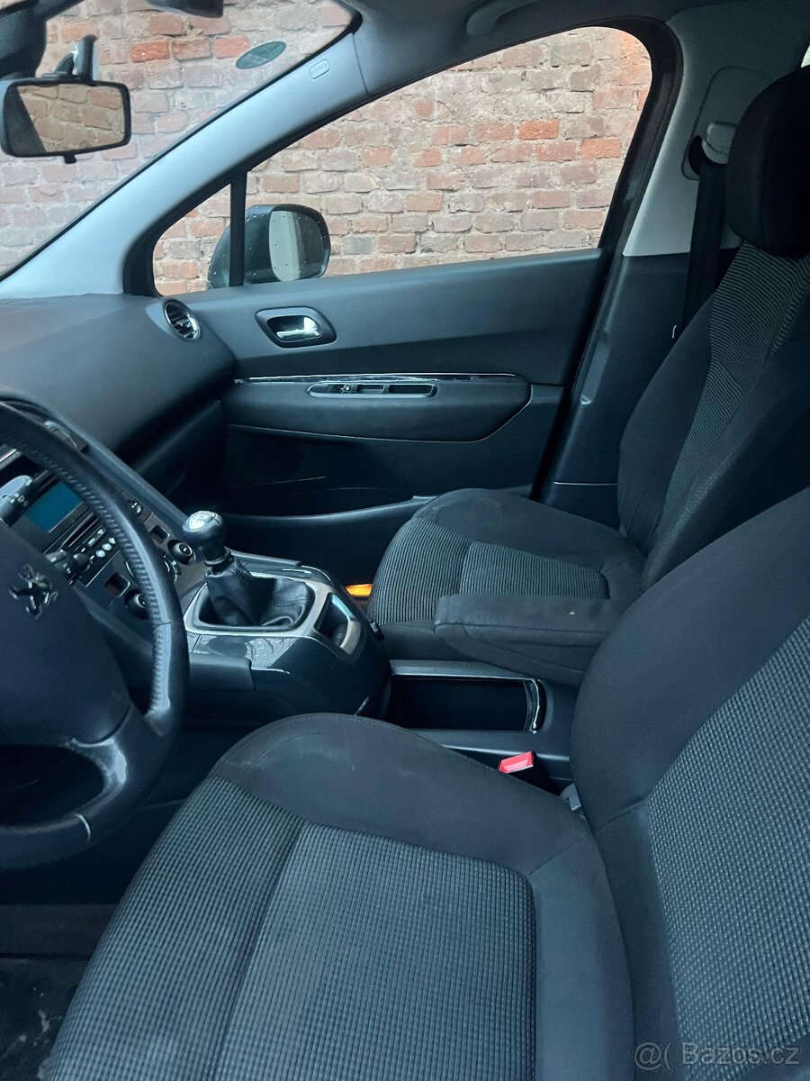 Peugeto 5008 - 3