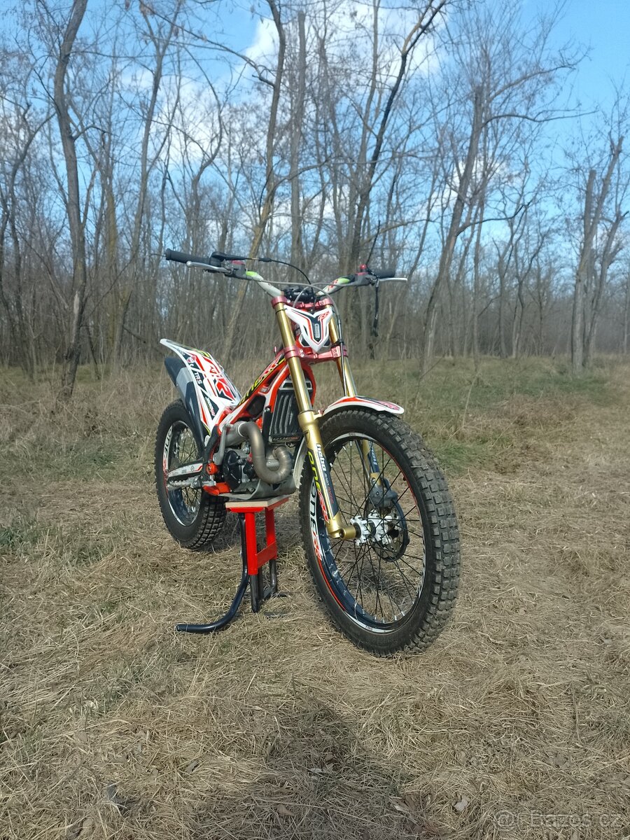 TRS 300 RR One