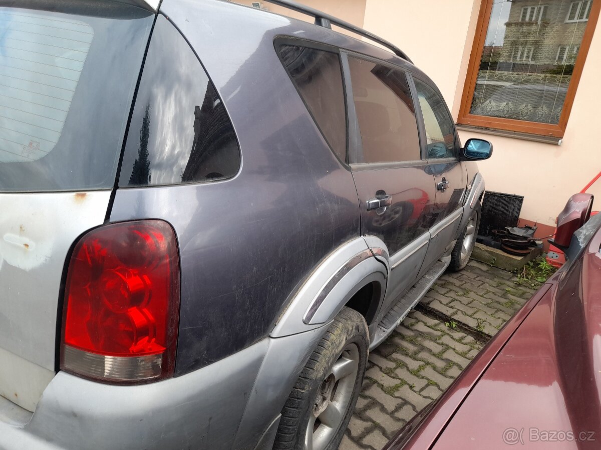 Ssangyong Rexton 2.7 xdi 121 kw, automat